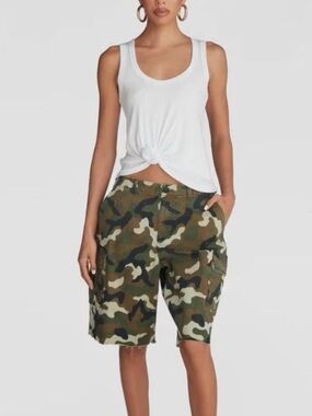 KBB by KAHLANA Women's Mid-Rise 'The Cargo Shorts' Size